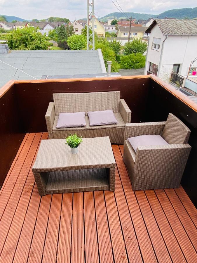 T&T Ferienwohnung Rheinbrohl Екстериор снимка