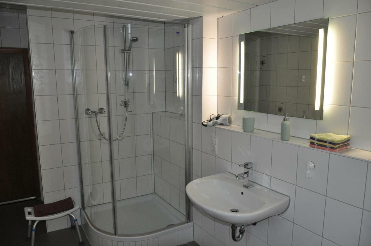 T&T Ferienwohnung Rheinbrohl Екстериор снимка